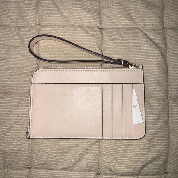 Kate Spade Wristlet - Picture 2 of 3